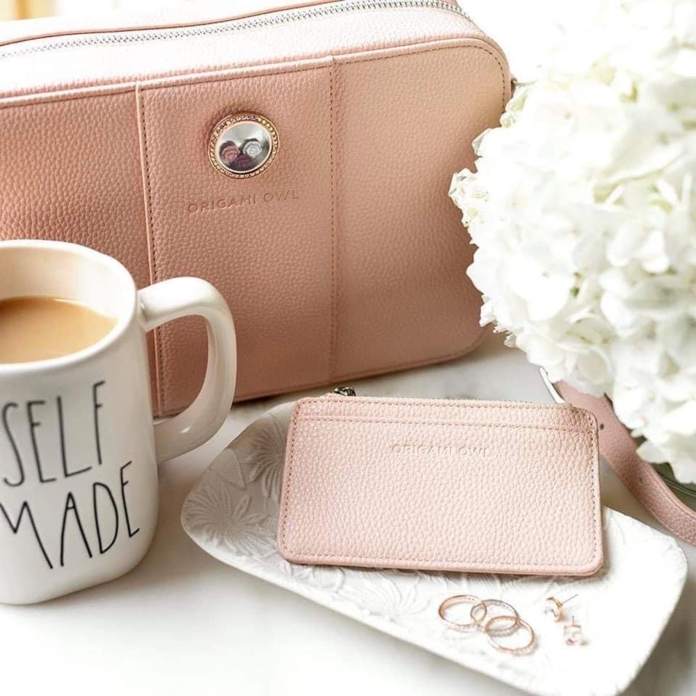Origami Owl Blush Everyday Living Locket Crossbody and Cardholder Set (retired)